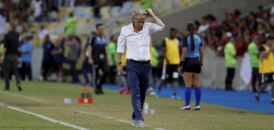 Jorge Jesus inverte estratégia usada com o Flamengo por sonho de assumir a seleção; entenda