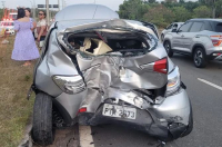 Suposta disputa de racha causa acidente e deixa duas pessoas feridas na Via Expressa, em São Luís